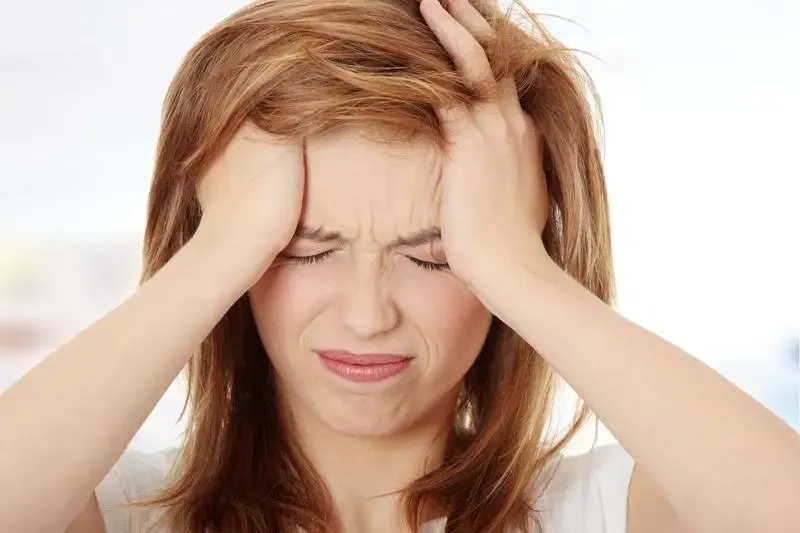 Migraine Headaches: Causes, Treatment & Symptoms